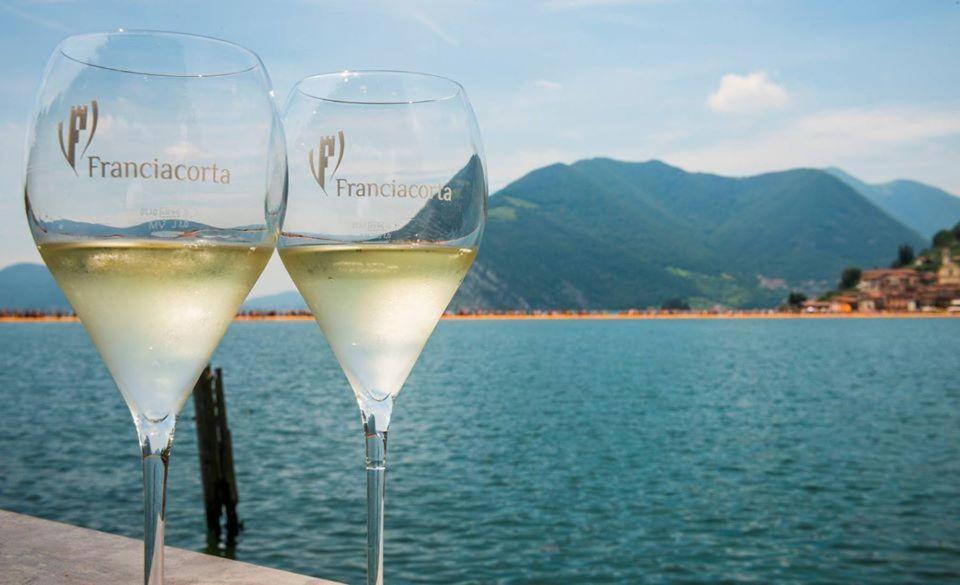 Vacanze Lago D'Iseo E Franciacorta 2 Eksteriør billede